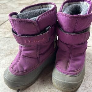 LL Bean Toddler Size 8 Winter Boots (with extra unused lining!)